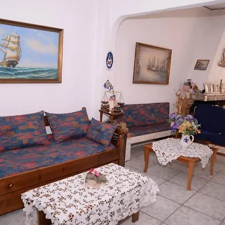 Unique & Cozy Seaview Apartment. Loutraki  Exterior photo