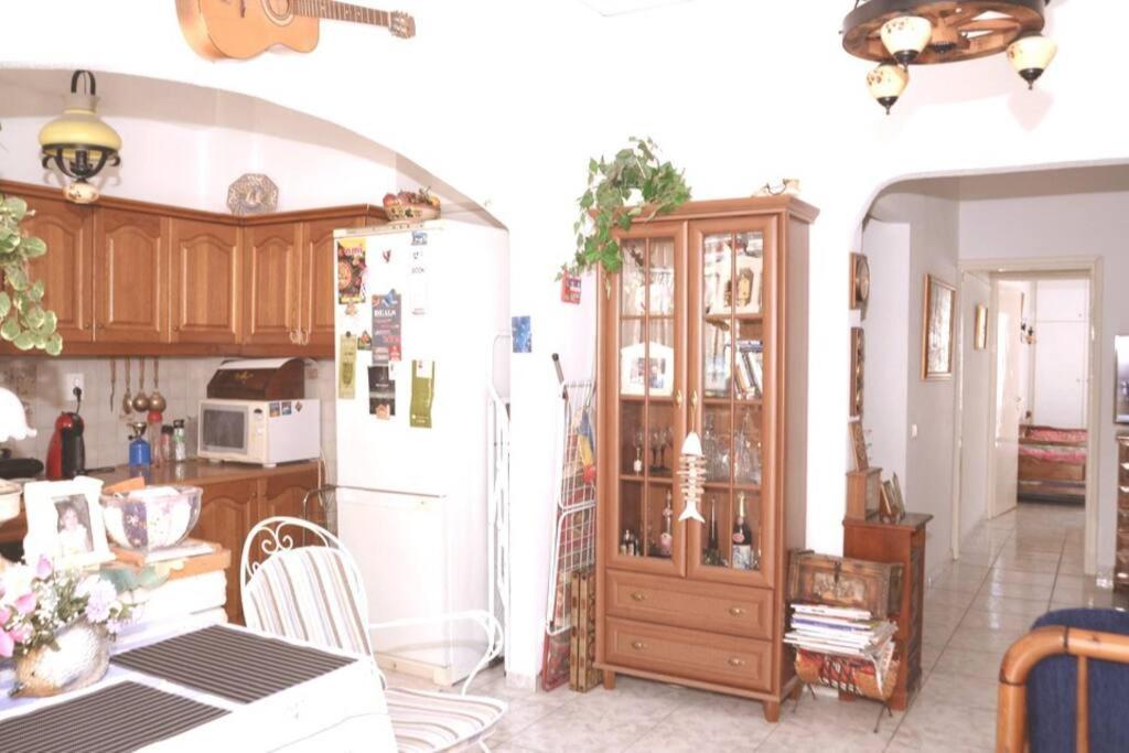 Unique & Cozy Seaview Apartment. Loutraki (Corinthia)